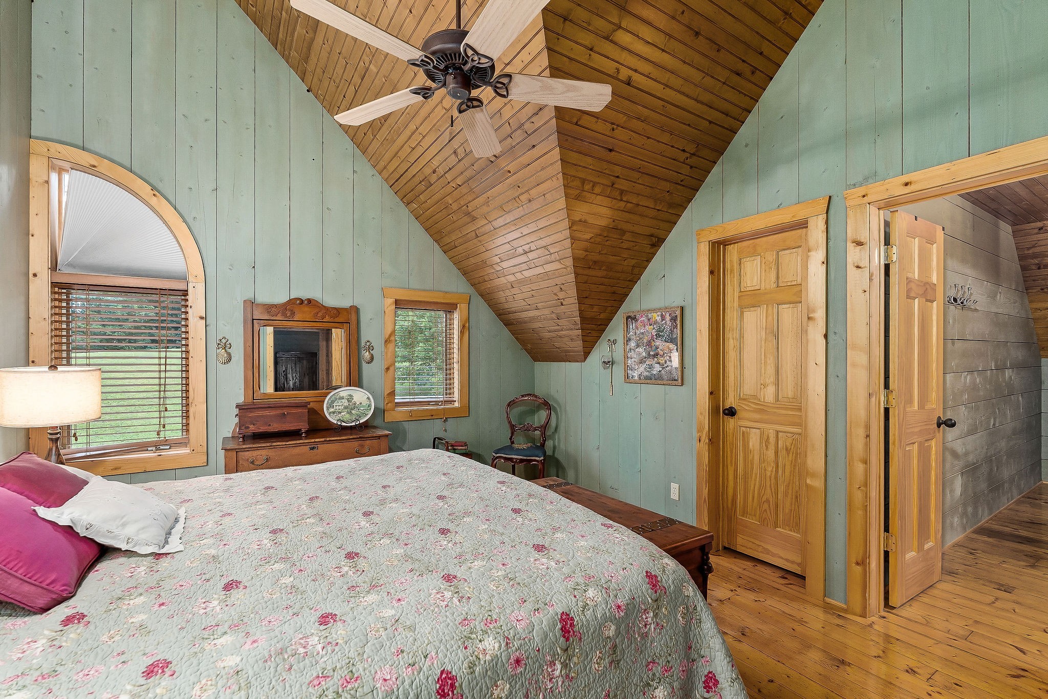 4042 Rocky Ridge Road Rock Island TN 38581