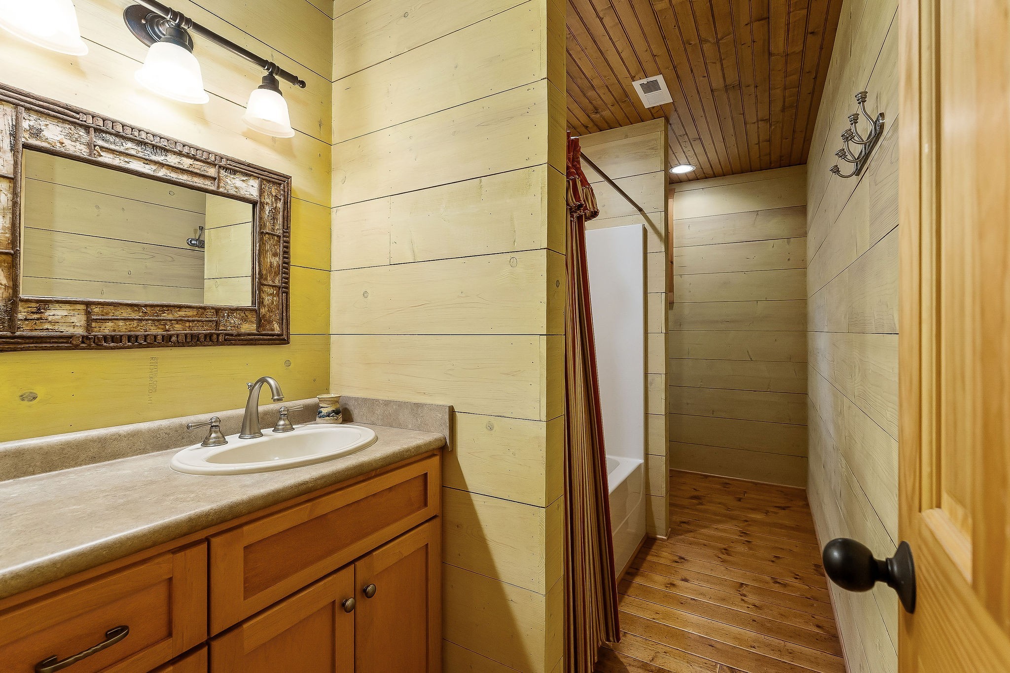 4042 Rocky Ridge Road Rock Island TN 38581
