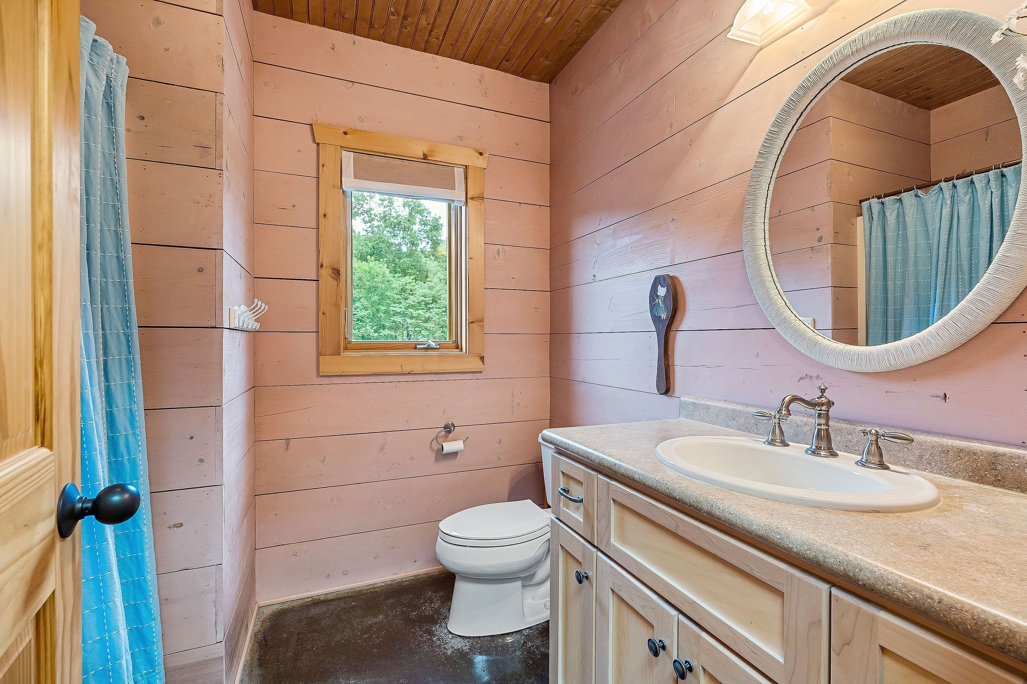 4042 Rocky Ridge Road Rock Island TN 38581
