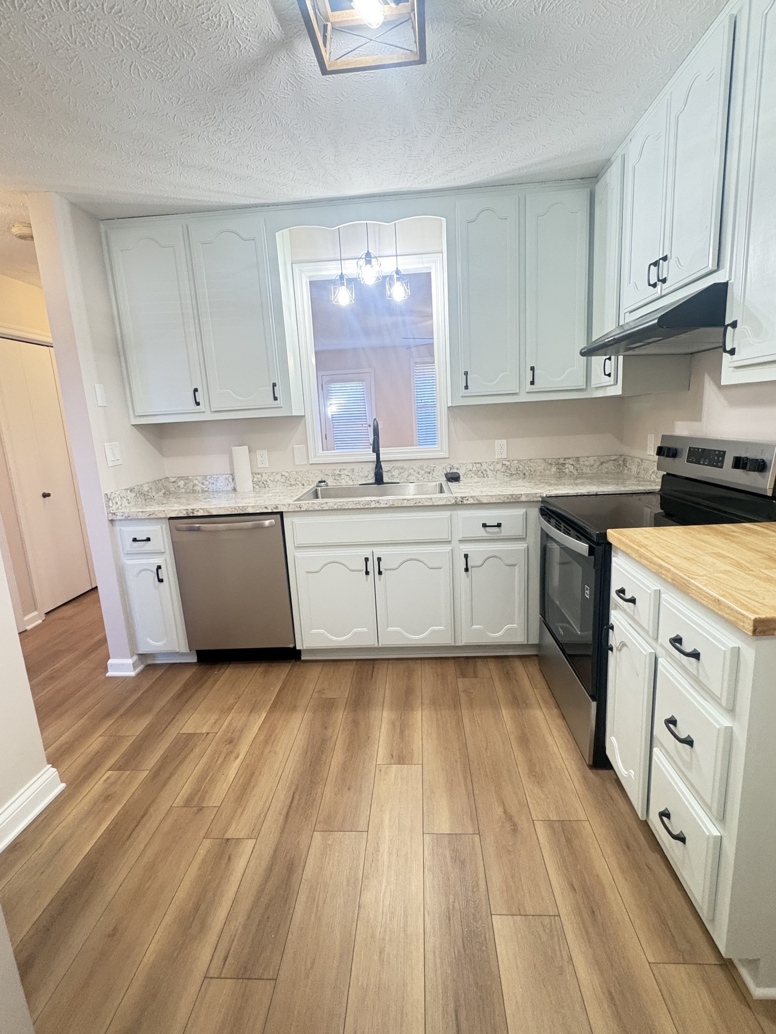 2116 Mockingbird Lane Springfield TN 37172