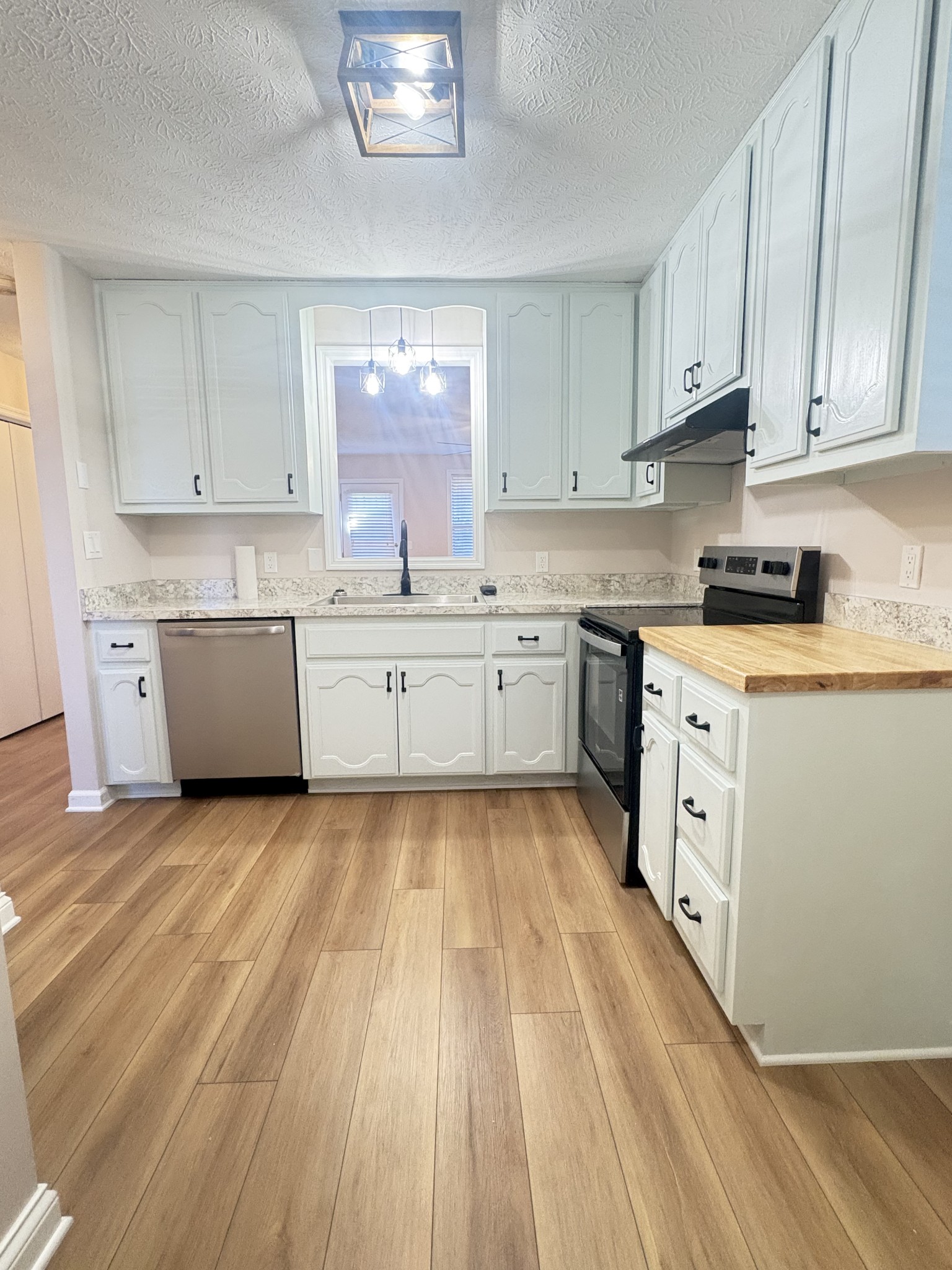 2116 Mockingbird Lane Springfield TN 37172