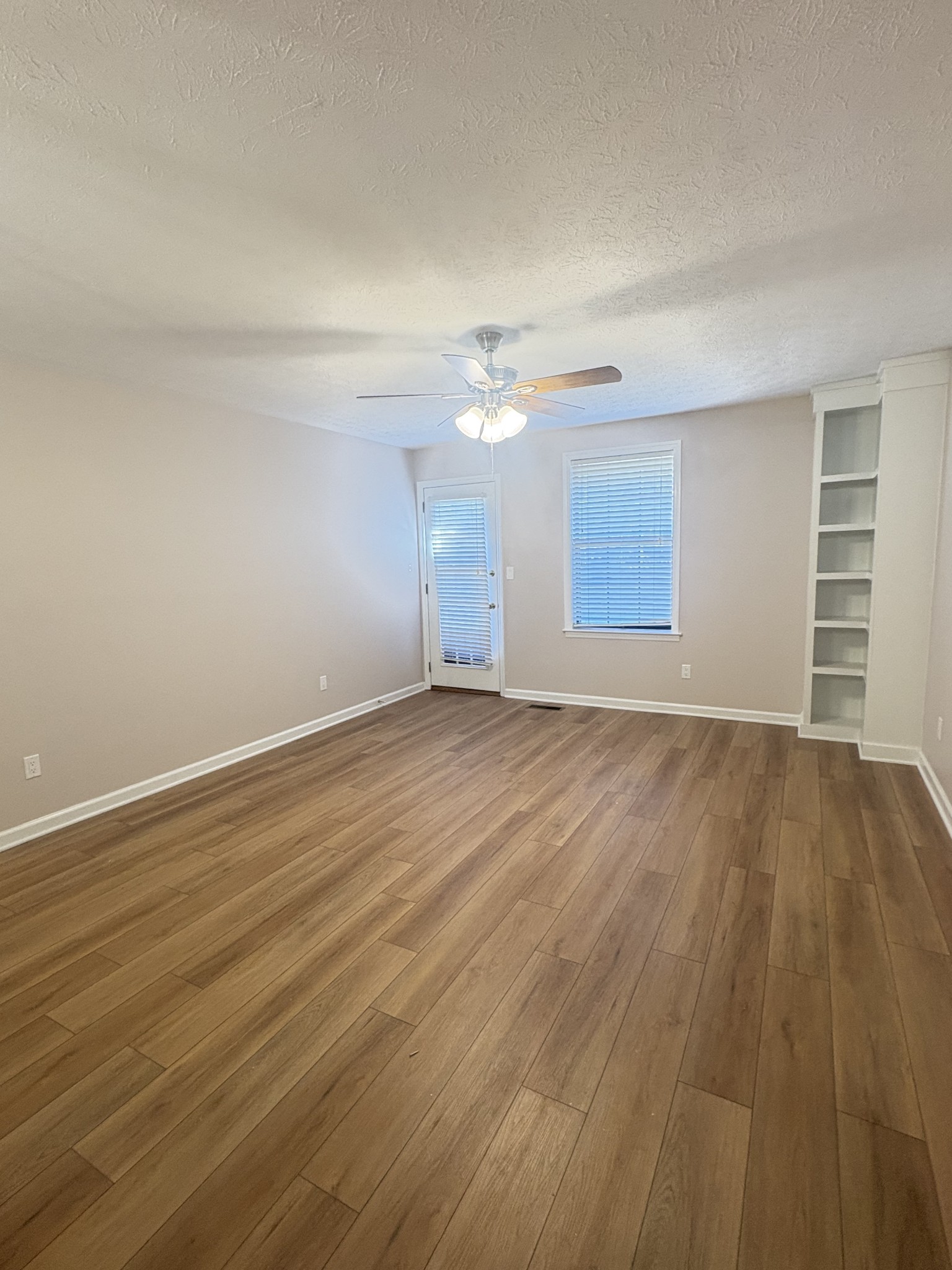 2116 Mockingbird Lane Springfield TN 37172