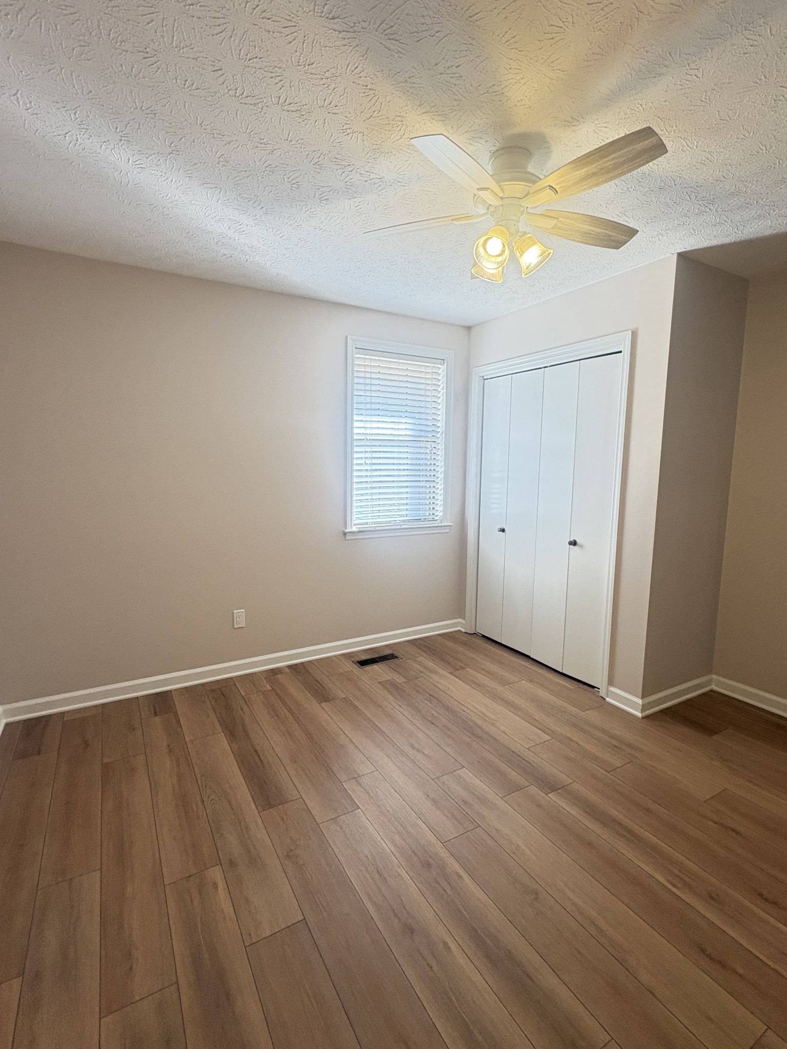 2116 Mockingbird Lane Springfield TN 37172