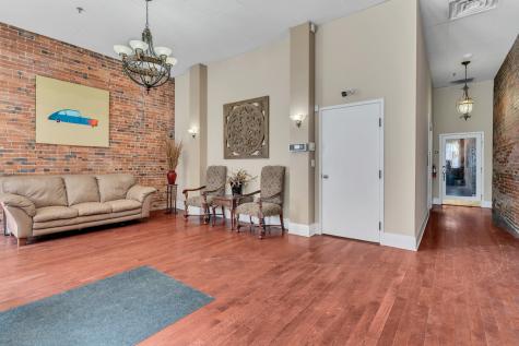 208 3rd Ave, N Nashville TN 37201