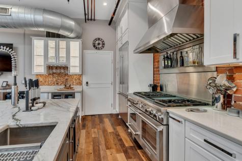 208 3rd Ave, N Nashville TN 37201