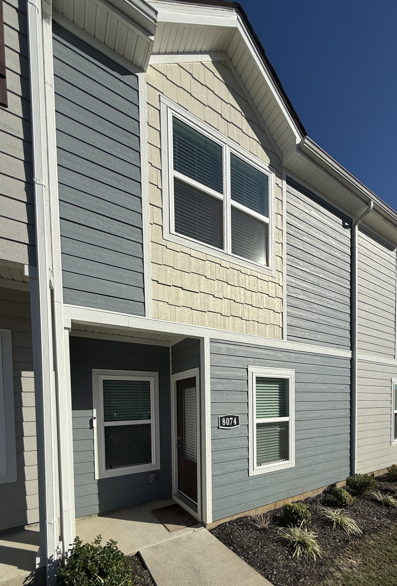 8074 Logan Drive La Vergne TN 37086