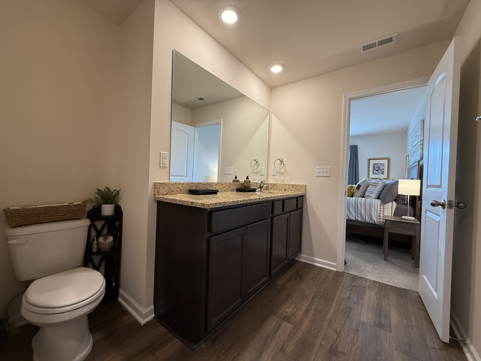 8074 Logan Drive La Vergne TN 37086