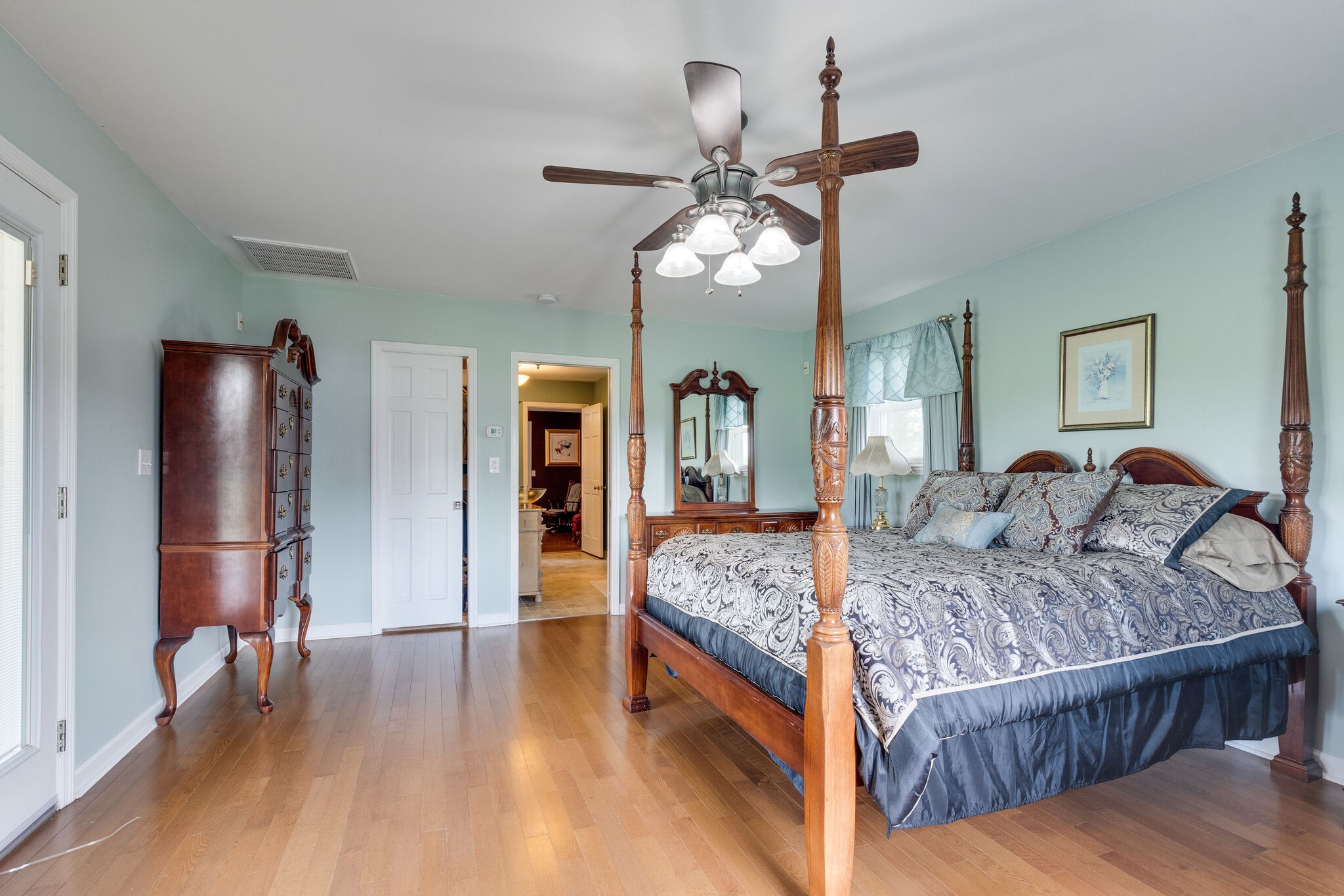 1789 Bear Creek Pike Columbia TN 38401