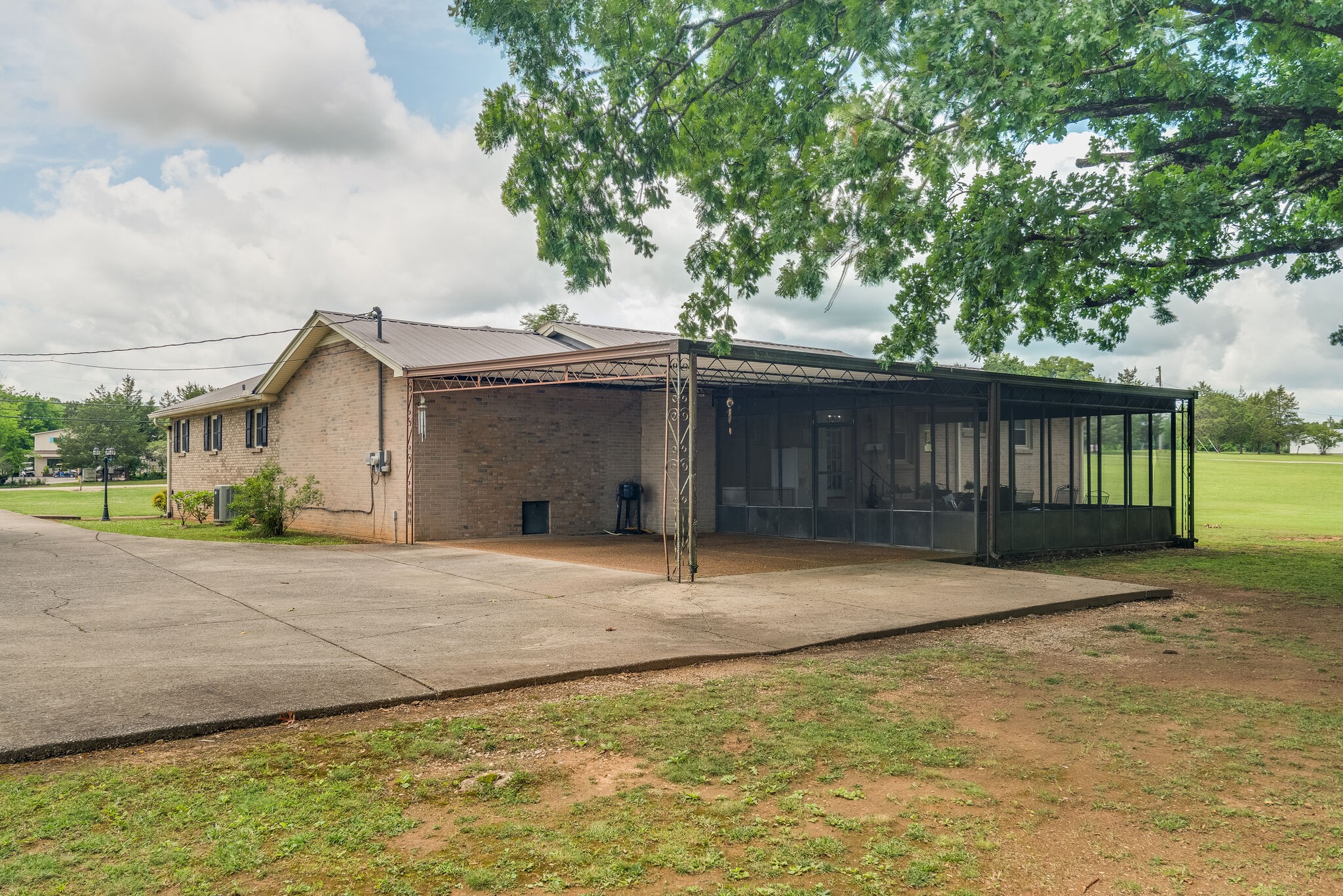 1789 Bear Creek Pike Columbia TN 38401