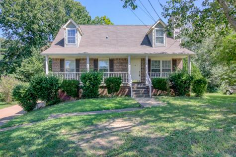 2183 Bauling Court Clarksville TN 37040