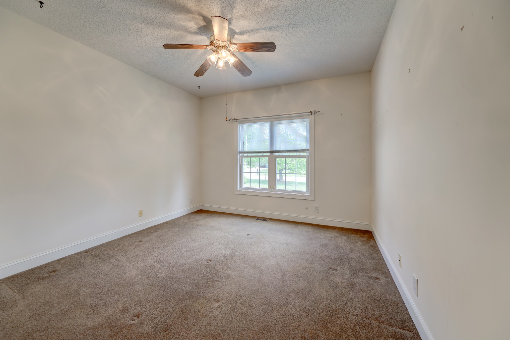 140 Lyme Drive Clarksville TN 37043