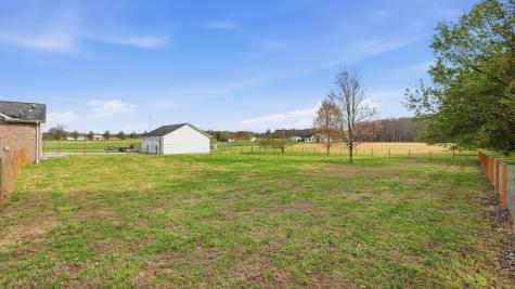 2877 Sixteenth Model Road Manchester TN 37355