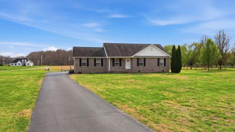 2877 Sixteenth Model Road Manchester TN 37355