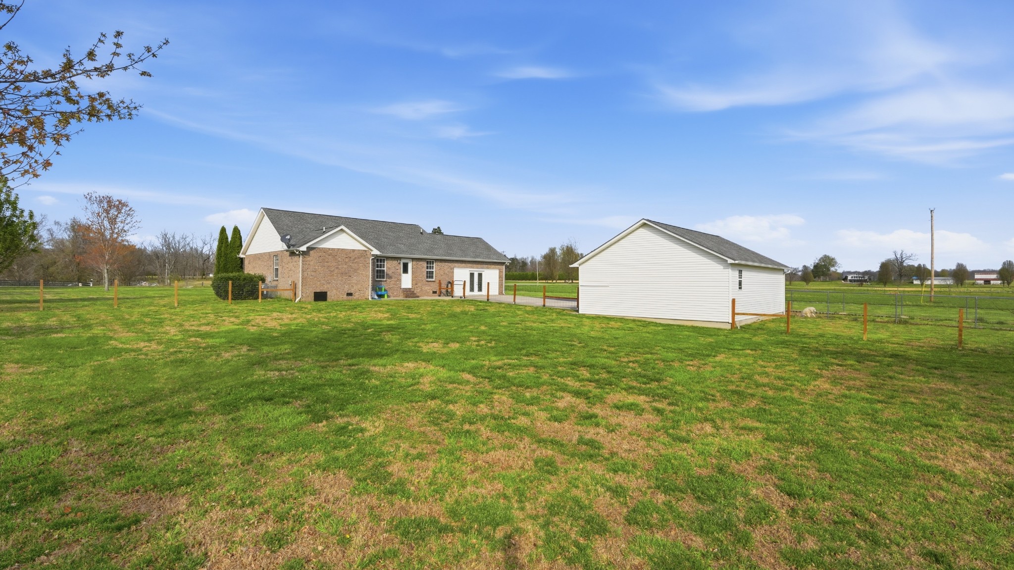 2877 Sixteenth Model Road Manchester TN 37355