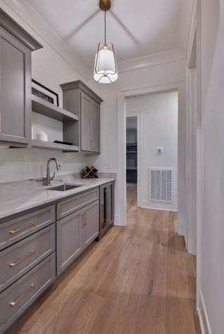 1118 Battery Lane Nashville TN 37220