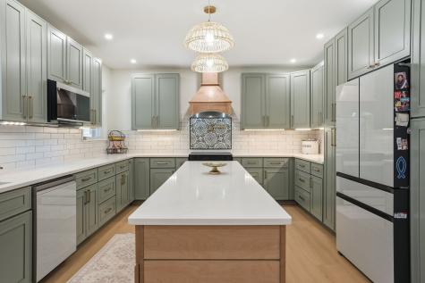 218 Spring Valley Road Hendersonville TN 37075