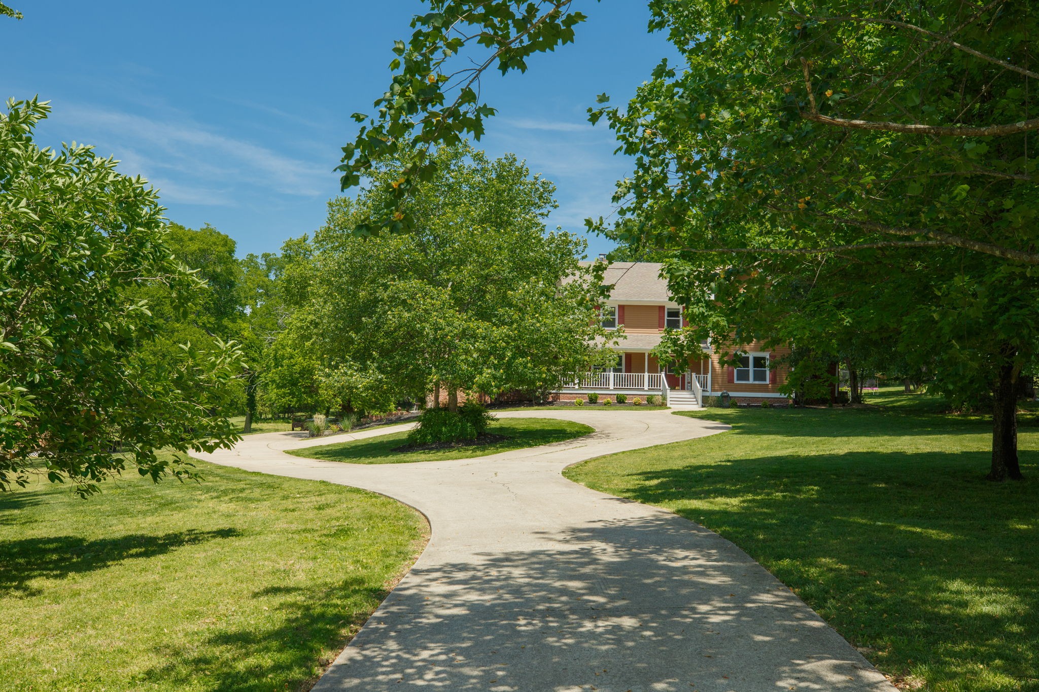 218 Spring Valley Road Hendersonville TN 37075