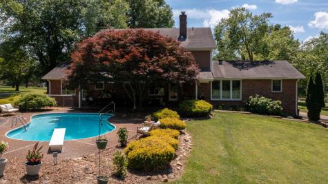 218 Spring Valley Road Hendersonville TN 37075
