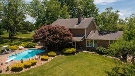 218 Spring Valley Road Hendersonville TN 37075