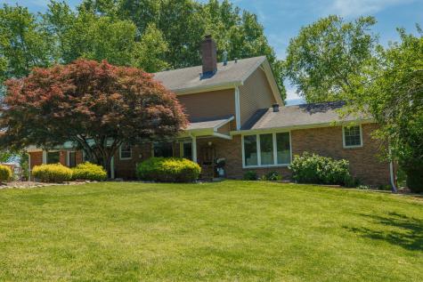 218 Spring Valley Road Hendersonville TN 37075