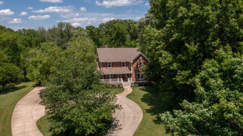 218 Spring Valley Road Hendersonville TN 37075