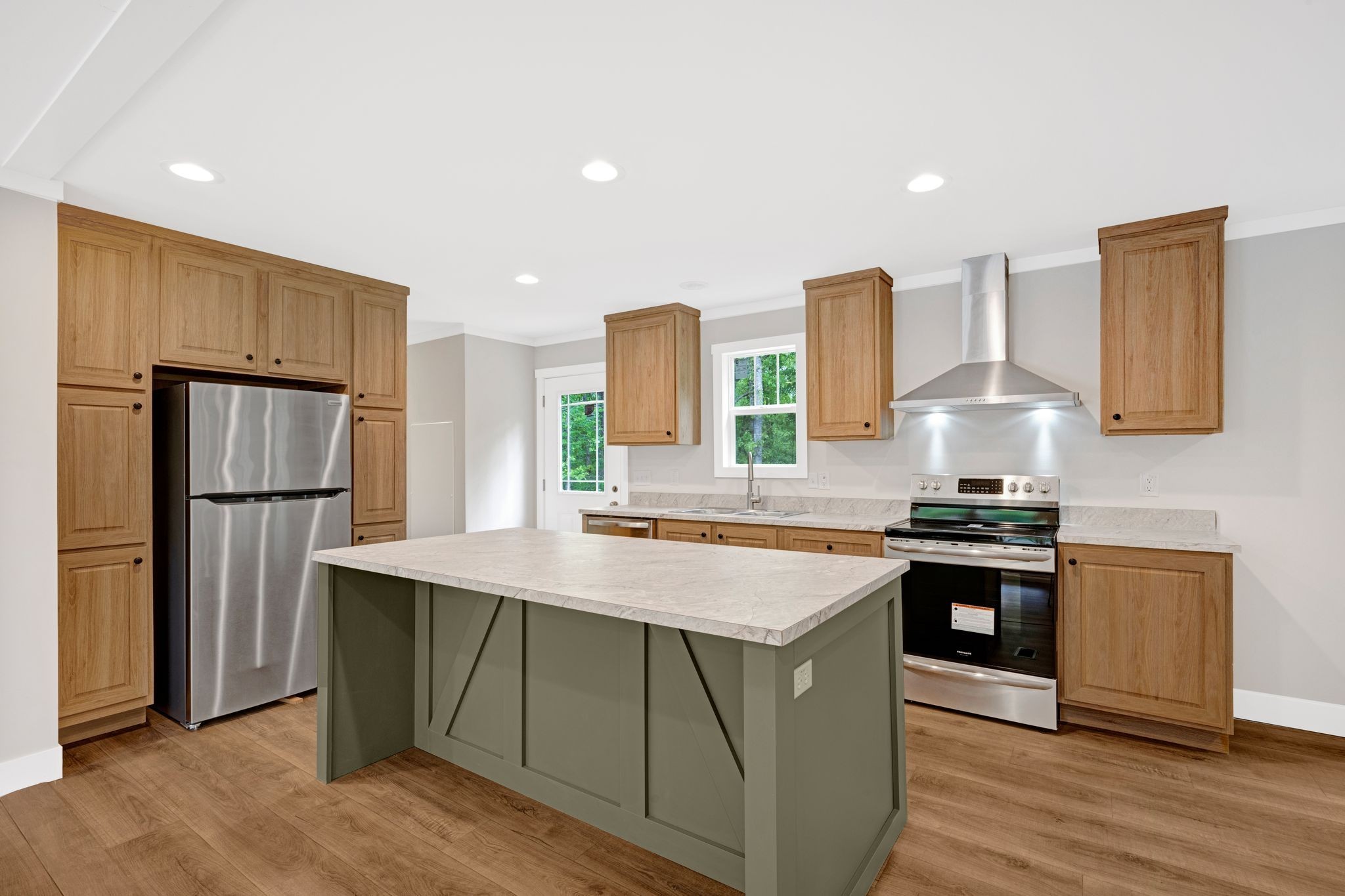 296 E Little Richland Road Waverly TN 37185
