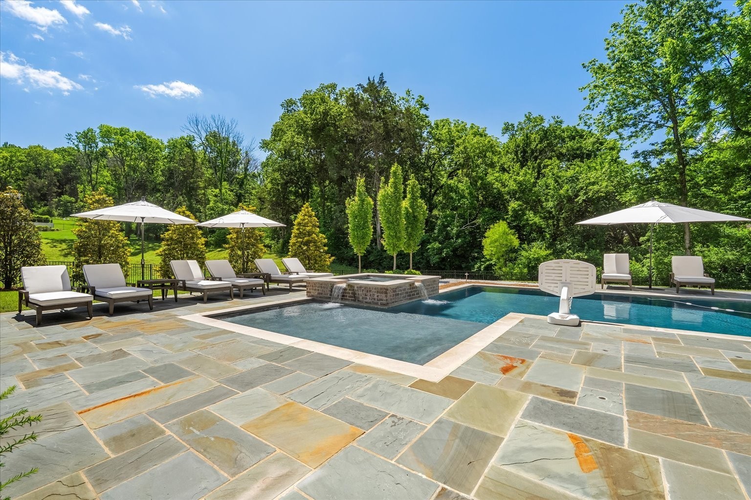 9289 Fordham Drive Brentwood TN 37027
