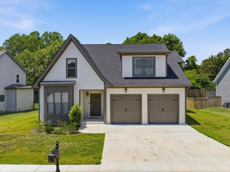 8906 Silver Maple Drive Ooltewah TN 37363