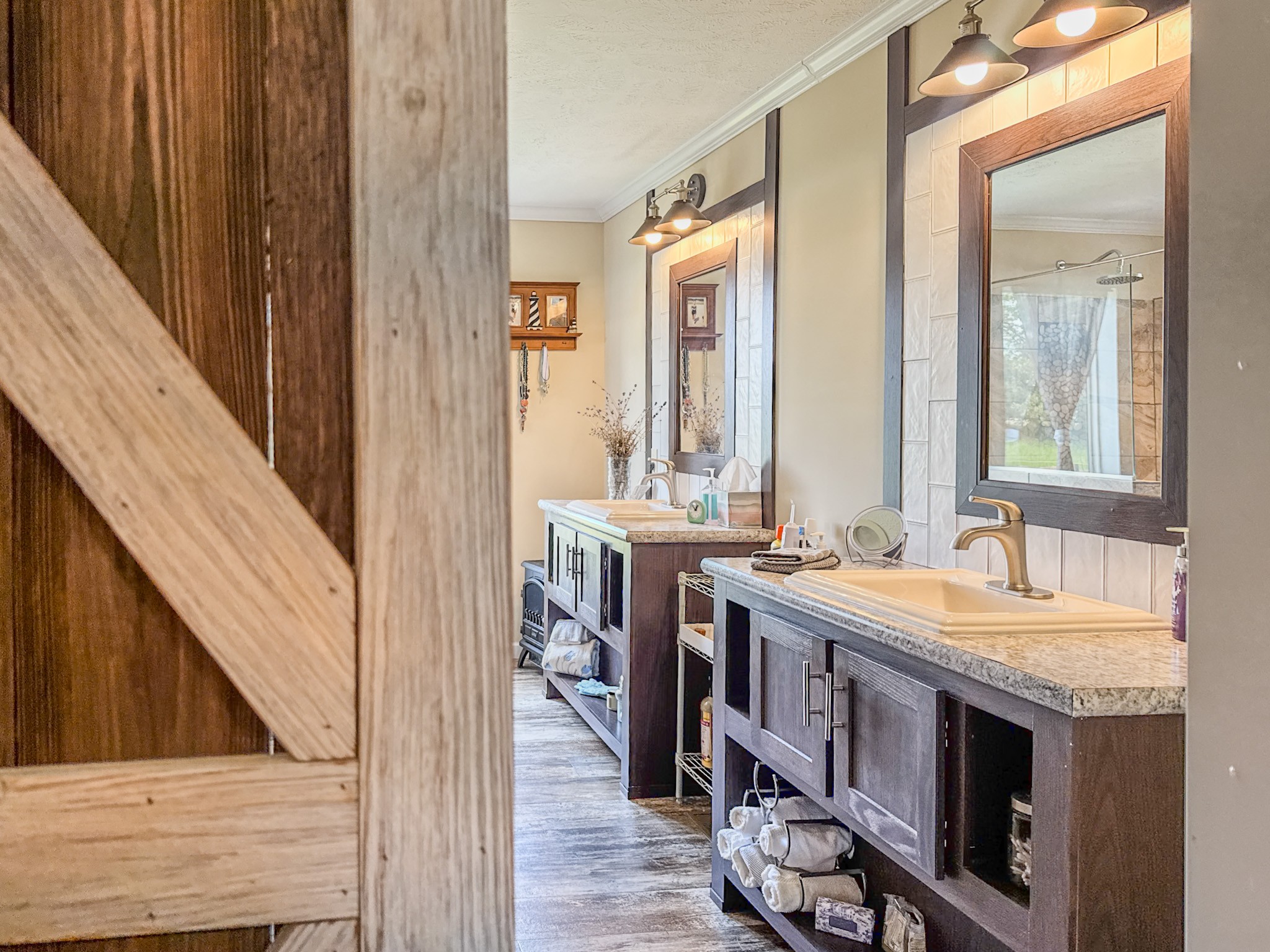 1198 David Patterson Road Lutts TN 38471
