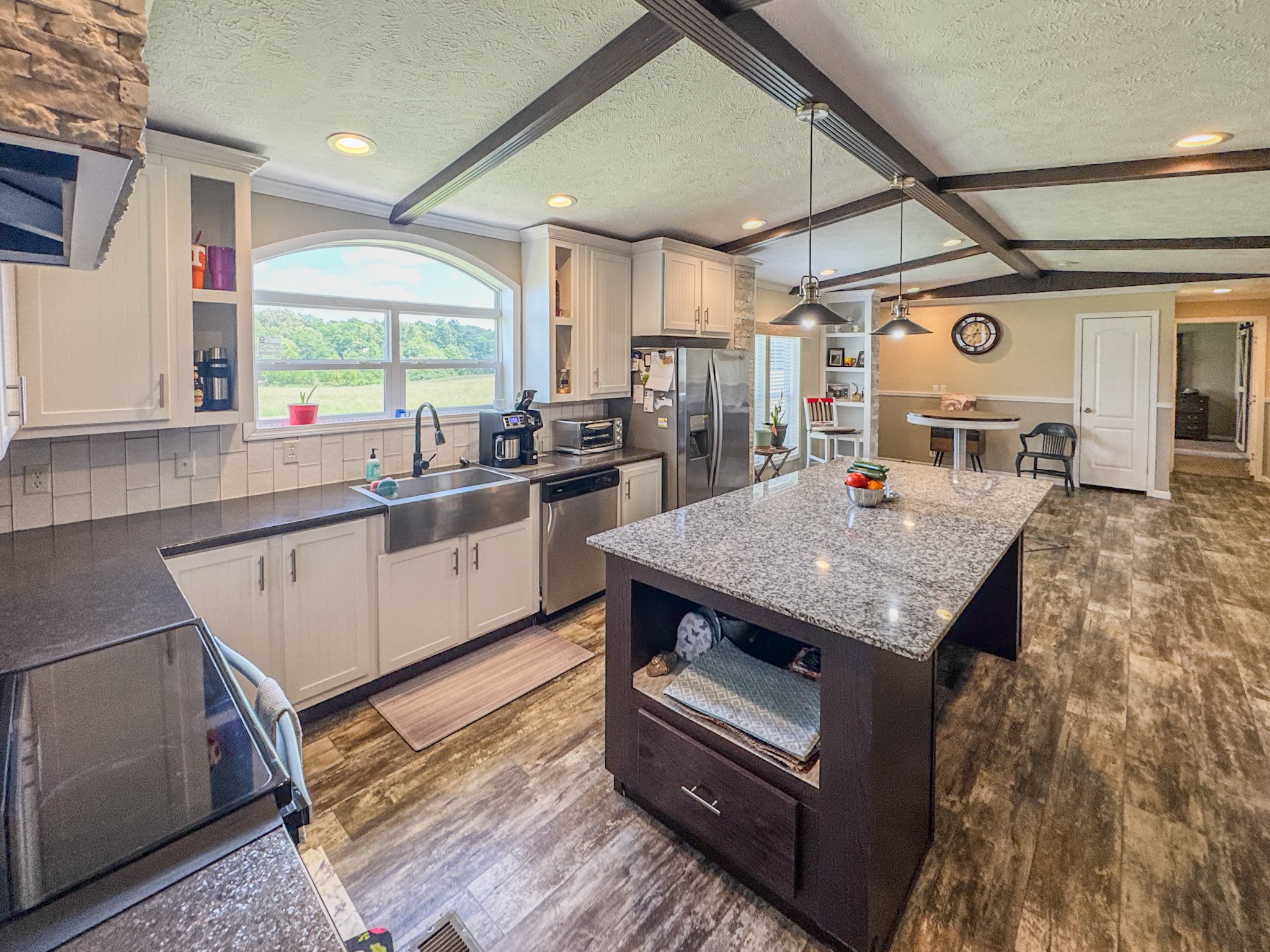 1198 David Patterson Road Lutts TN 38471