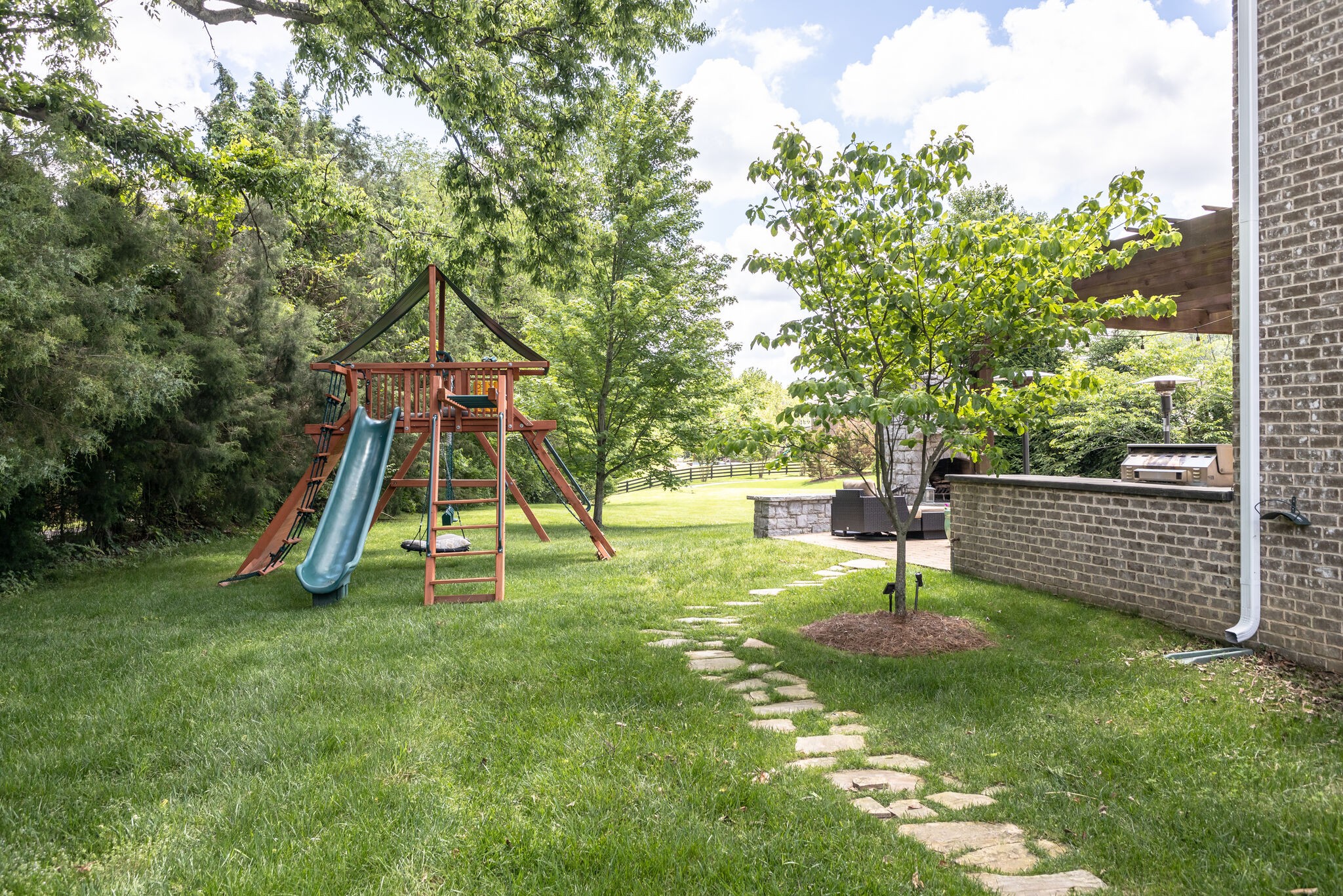 695 Harrogate Drive Brentwood TN 37027