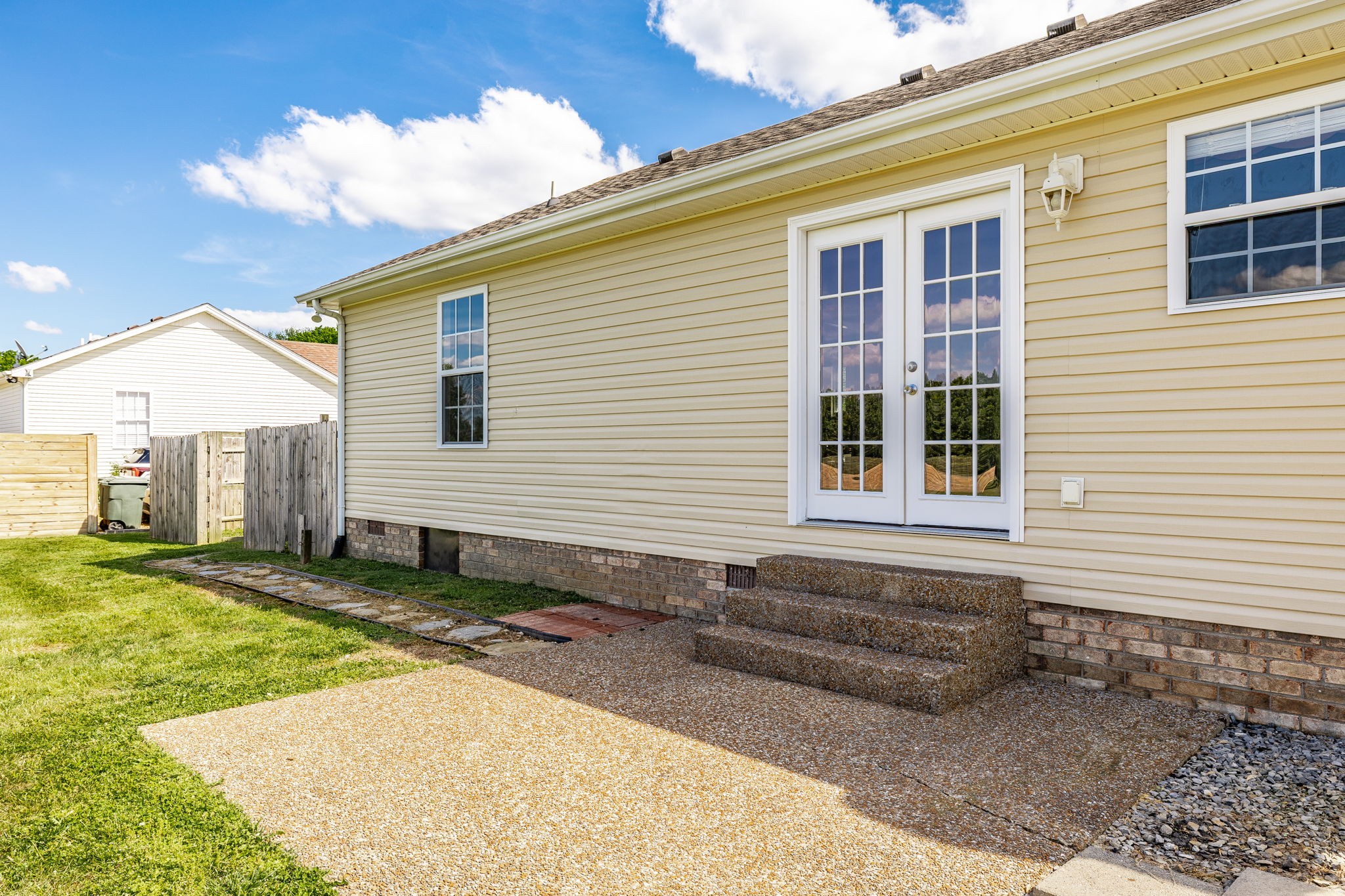 226 Westland Street Portland TN 37148