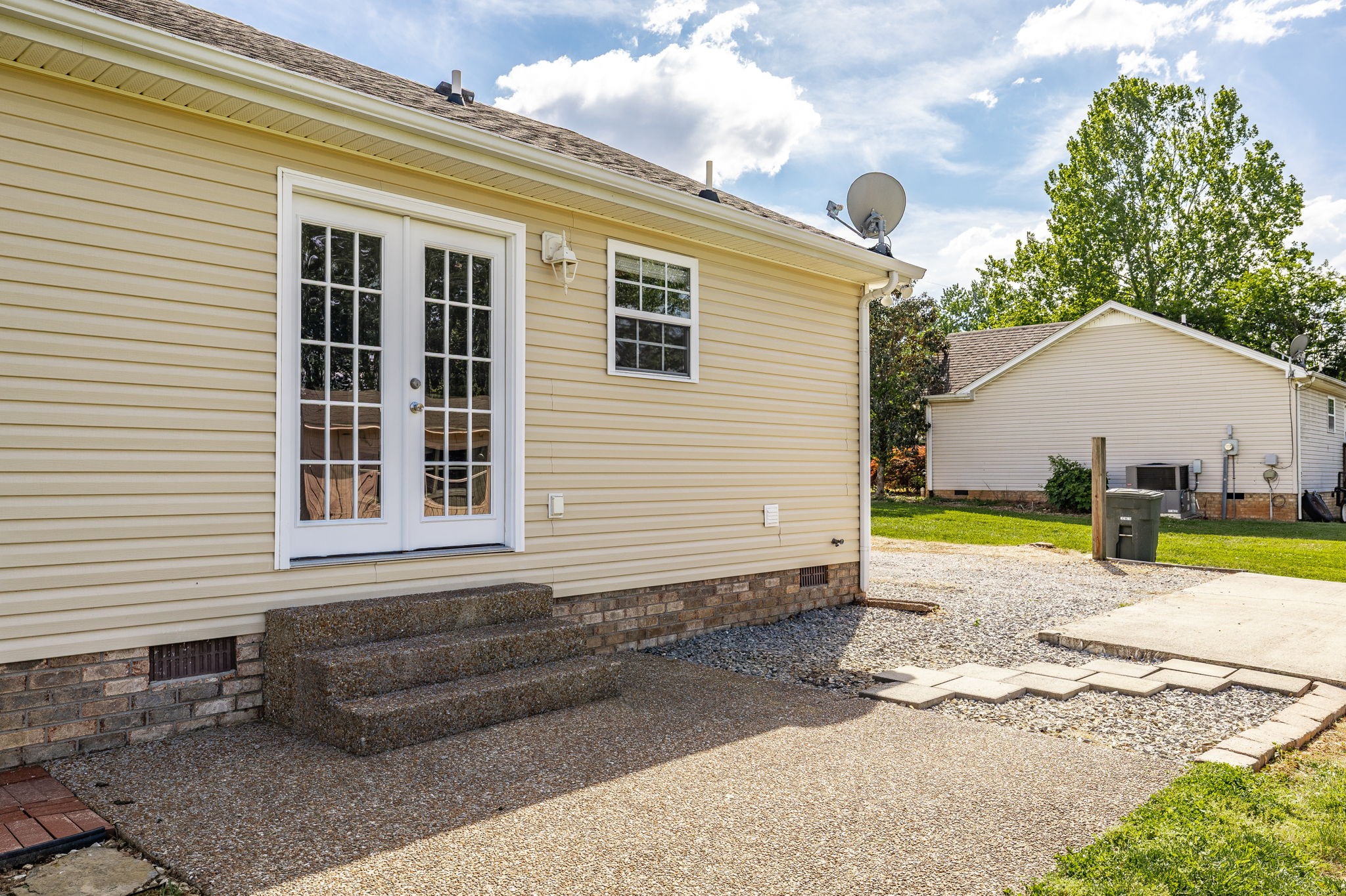 226 Westland Street Portland TN 37148