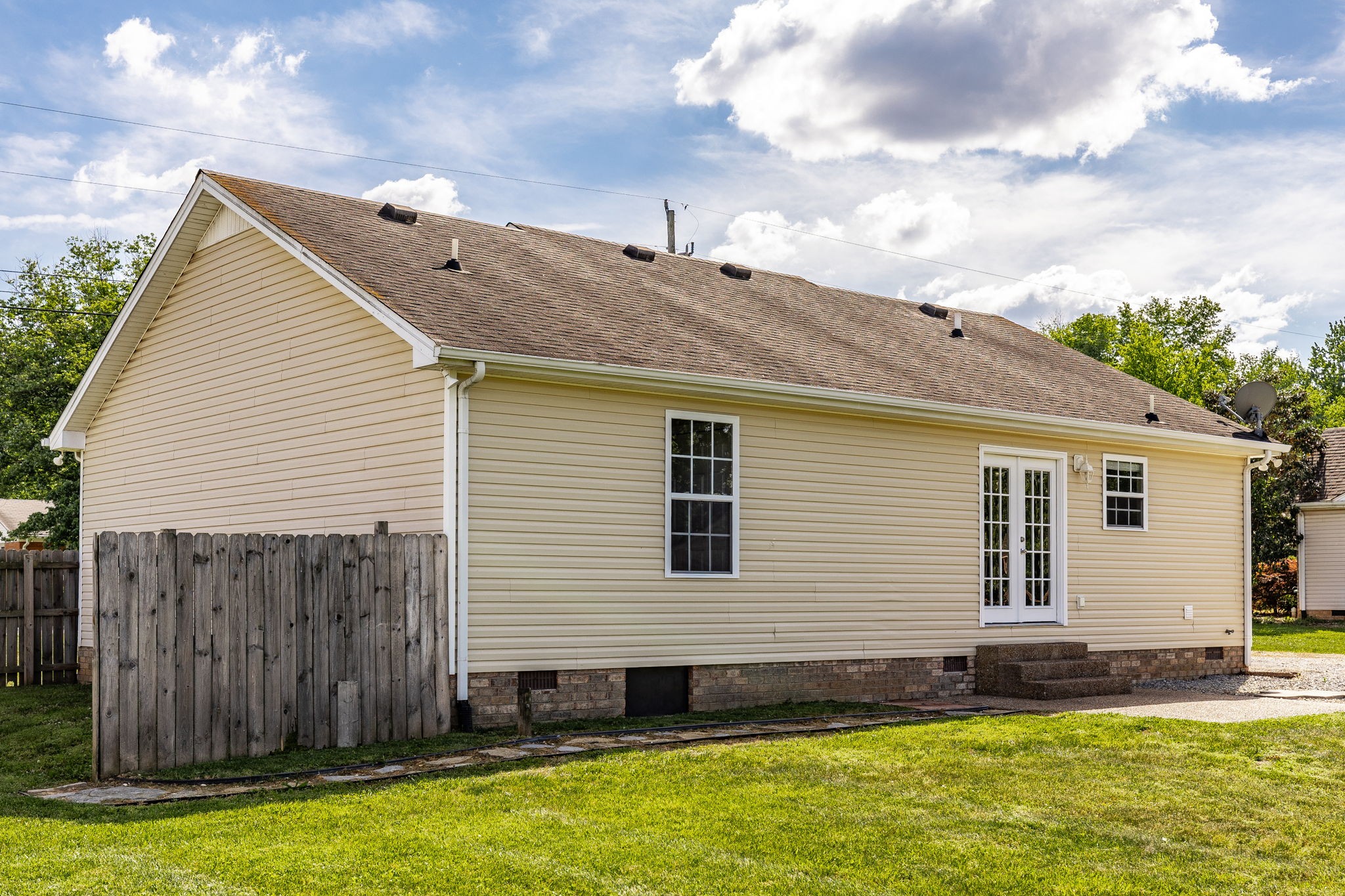 226 Westland Street Portland TN 37148