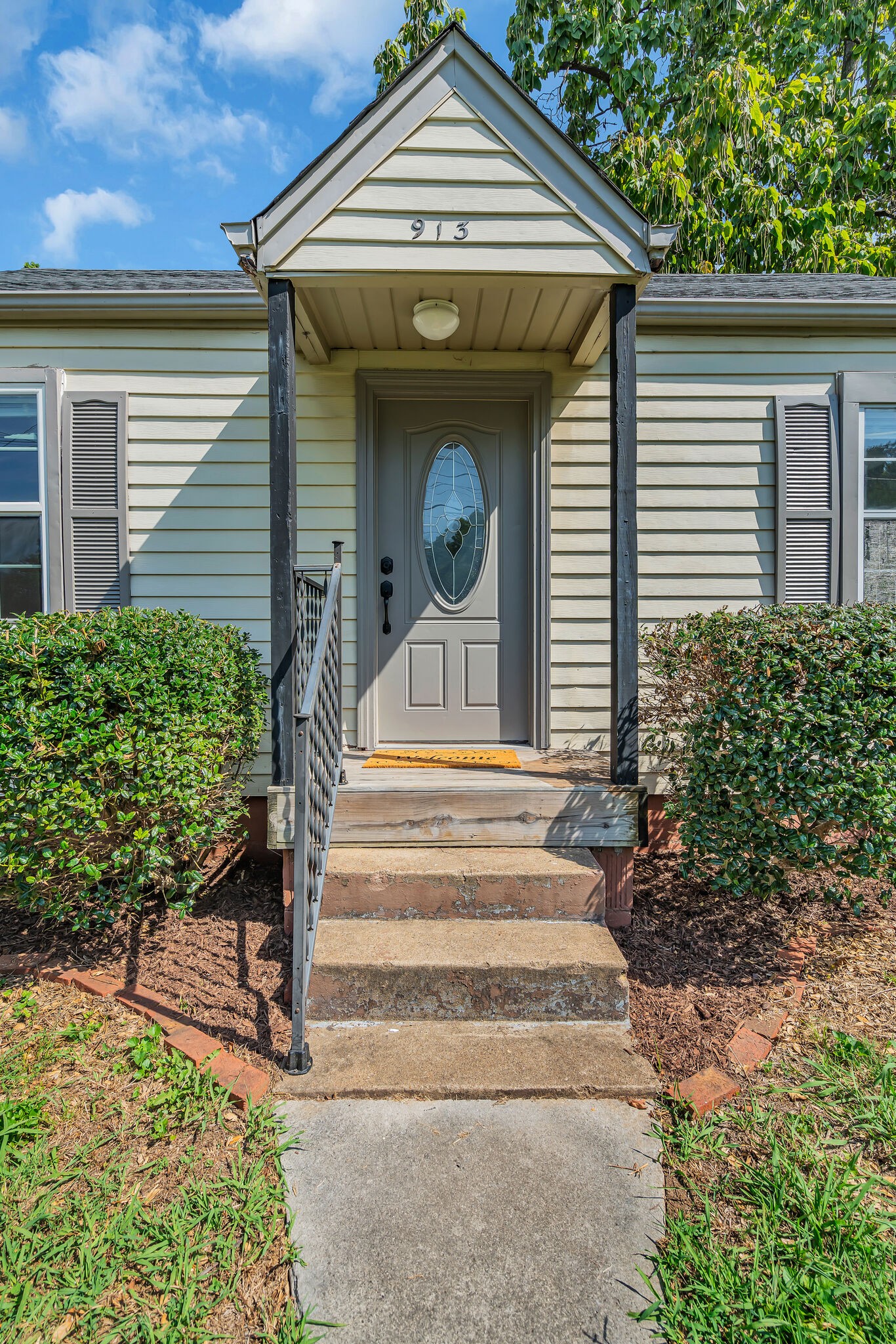 913 Sharpe Avenue Nashville TN 37206