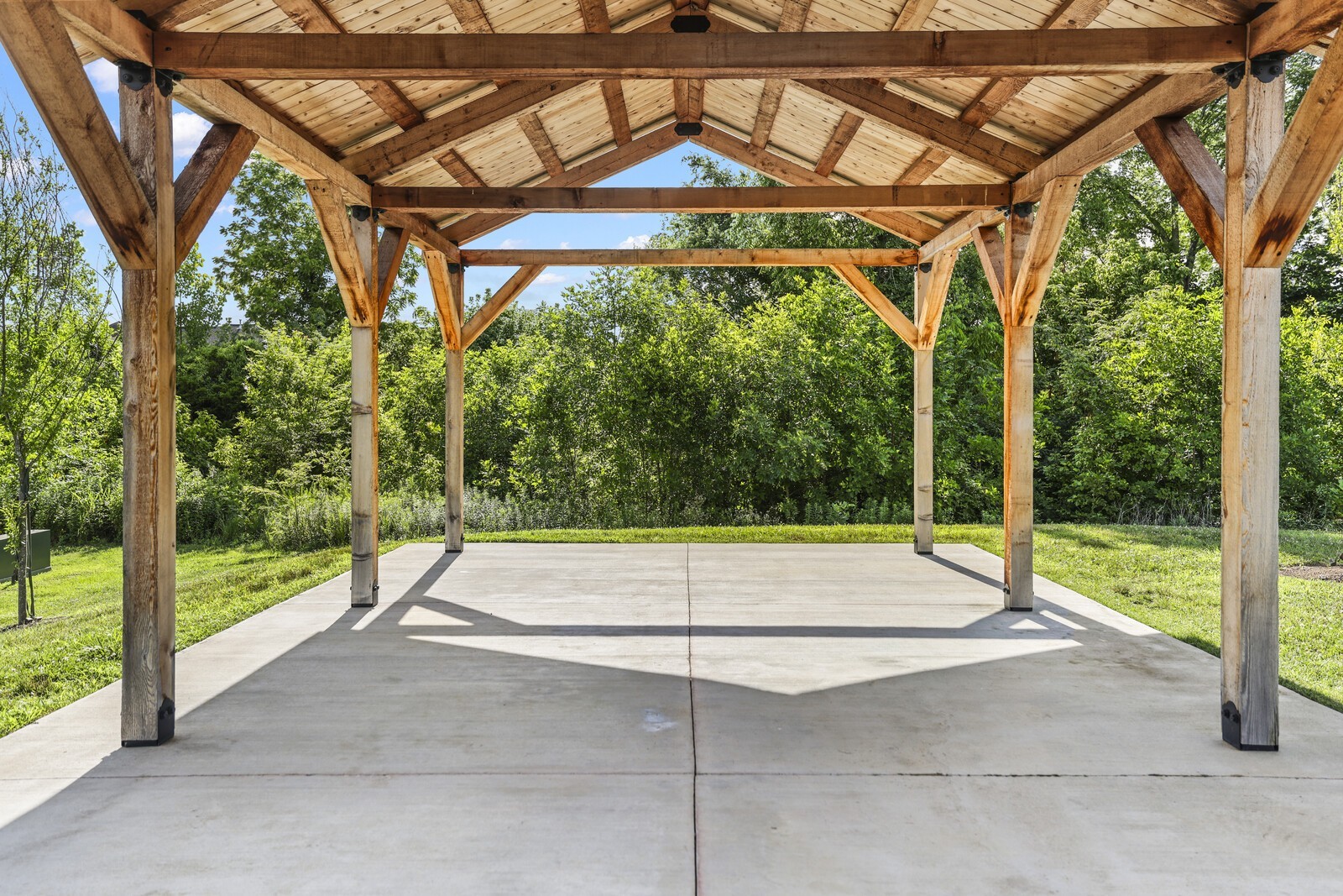 443 Black Walnut Drive Gallatin TN 37066
