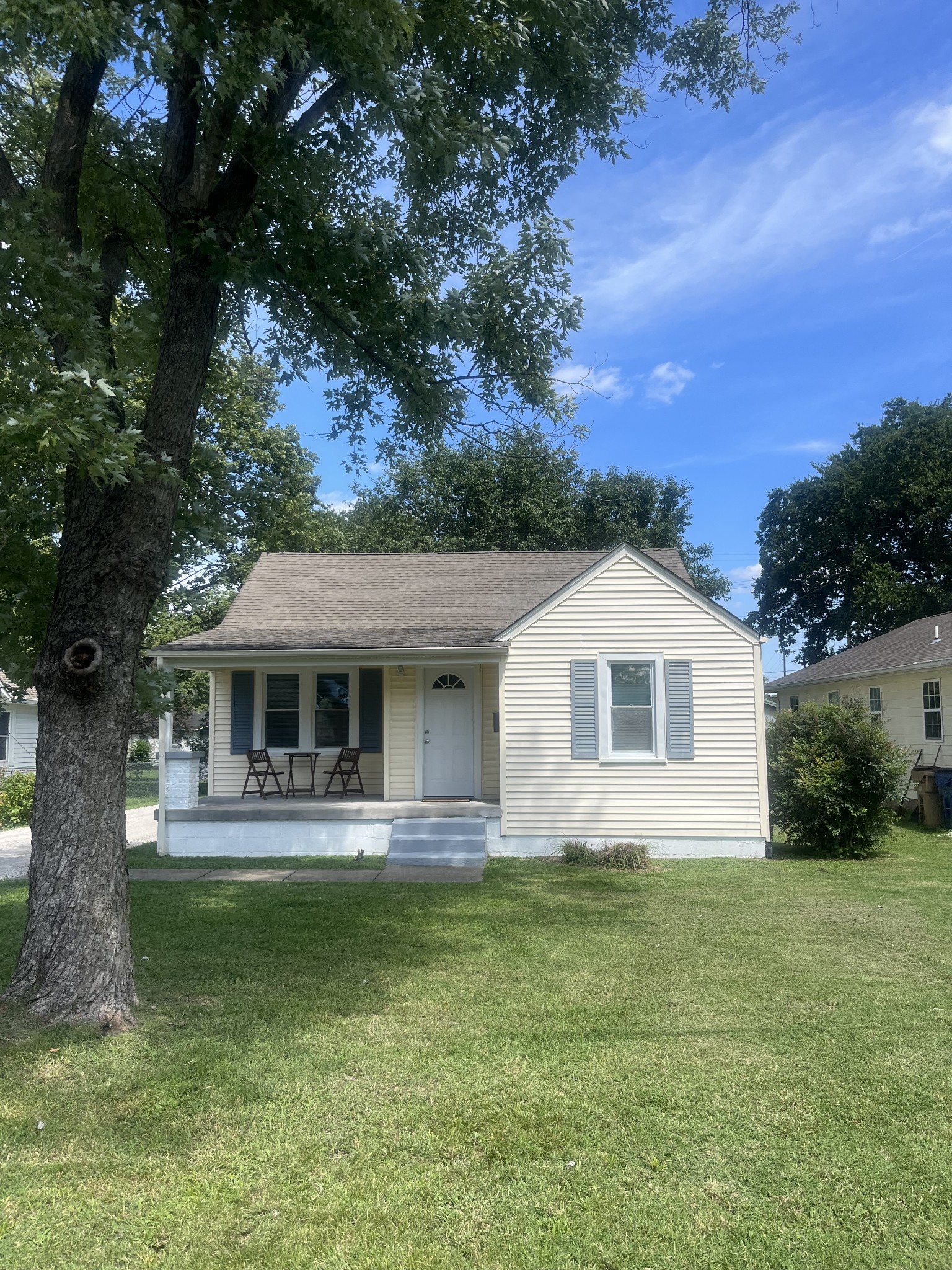 206 East Avenue Goodlettsville TN 37072