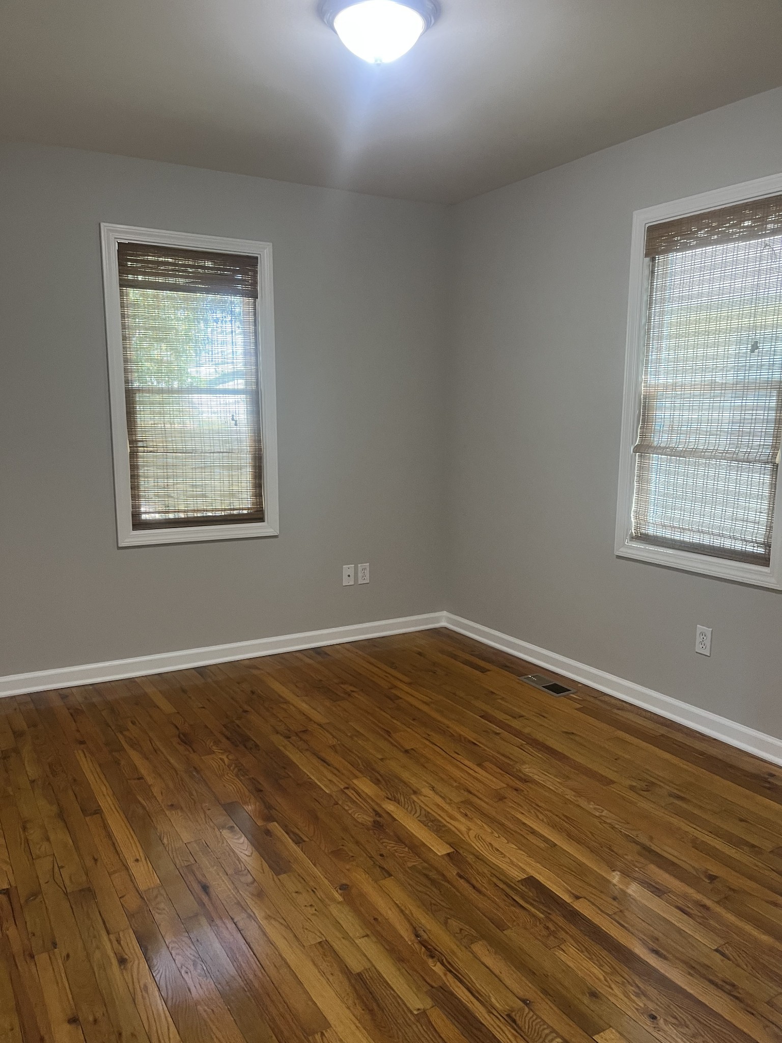206 East Avenue Goodlettsville TN 37072