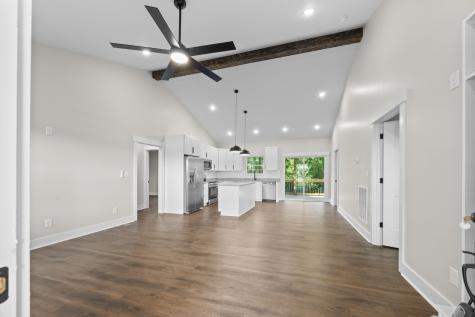 1239 N Main St, N Tennessee Ridge TN 37178