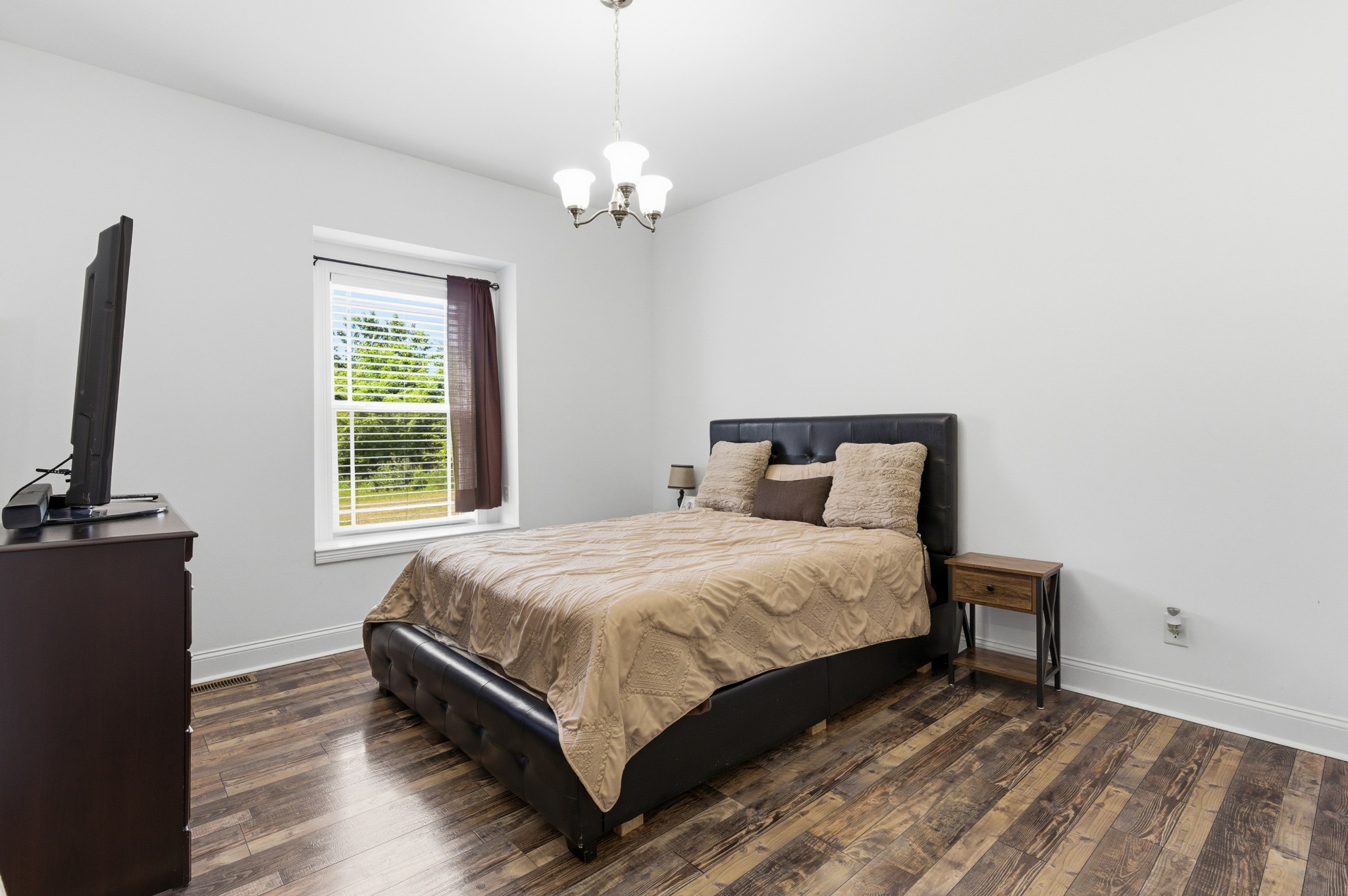 556 Larkspur Drive Clarksville TN 37043