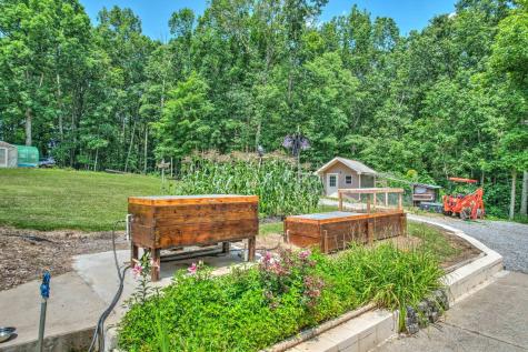 725 Fowler Ford Road Portland TN 37148