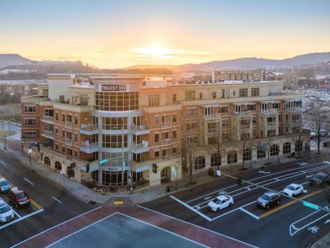 4 Cherokee Boulevard Chattanooga TN 37405