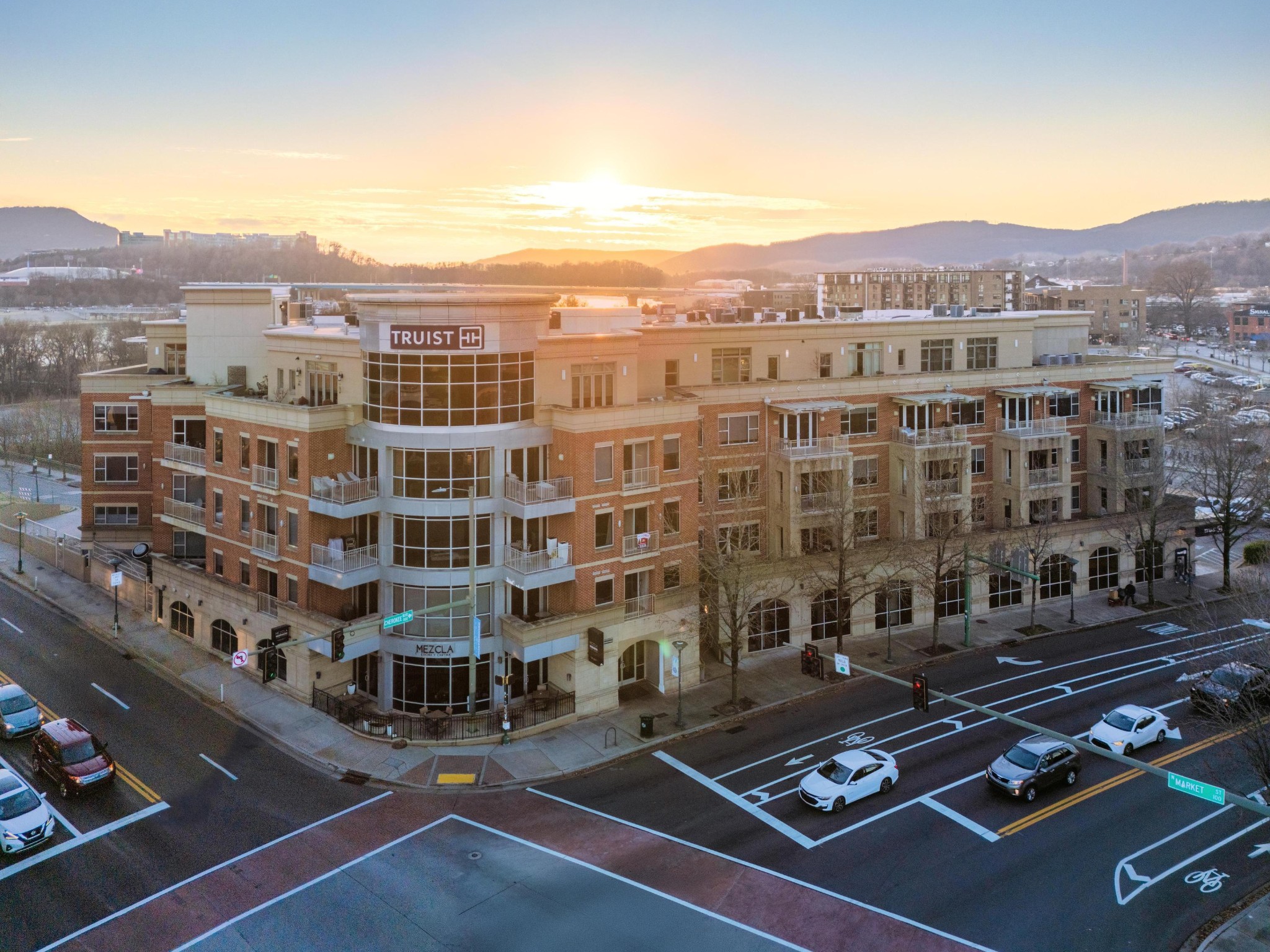 4 Cherokee Boulevard Chattanooga TN 37405