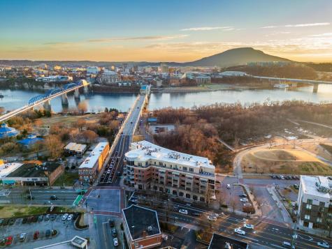 4 Cherokee Boulevard Chattanooga TN 37405