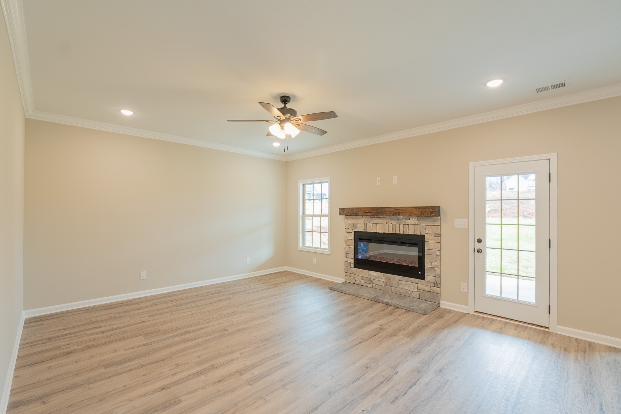 359 Timber Springs Clarksville TN 37042