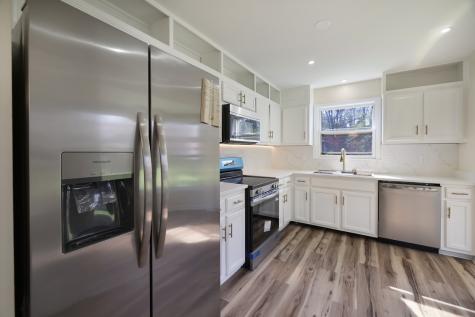 800 Carlisle Ct, N Nashville TN 37214