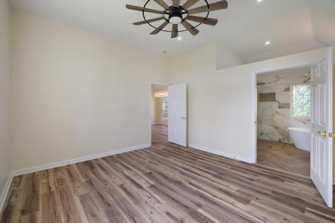 800 Carlisle Ct, N Nashville TN 37214