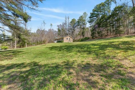 5075 Logan Road Cunningham TN 37052