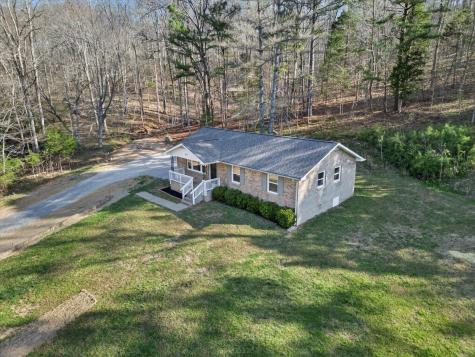 5075 Logan Road Cunningham TN 37052