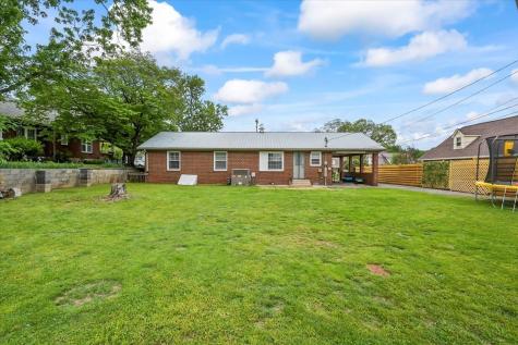 635 N Spring Street Mcminnville TN 37110